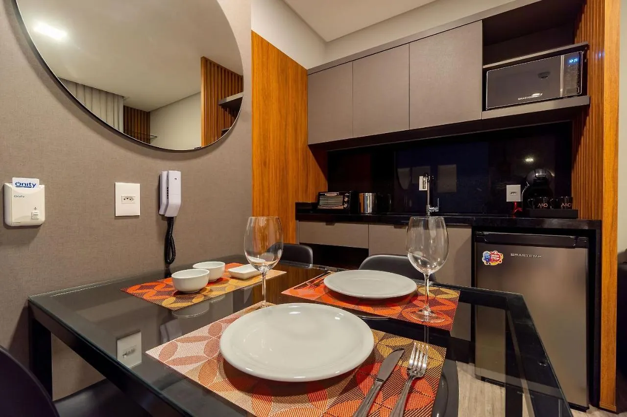 Apartamento AION suítes 103 - Compacto e luxuoso Loft - Rooftop com piscina e academia - À poucos passos da praia Bombinhas